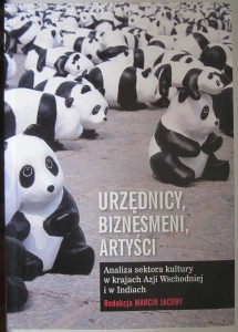 Urzędnicy, biznesmeni, artyści,  Marcin Jacoby (red.)