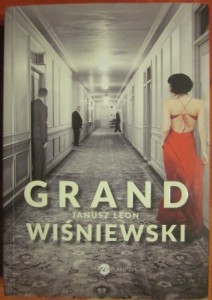 Grand, Janusz Leon Wiśniewski